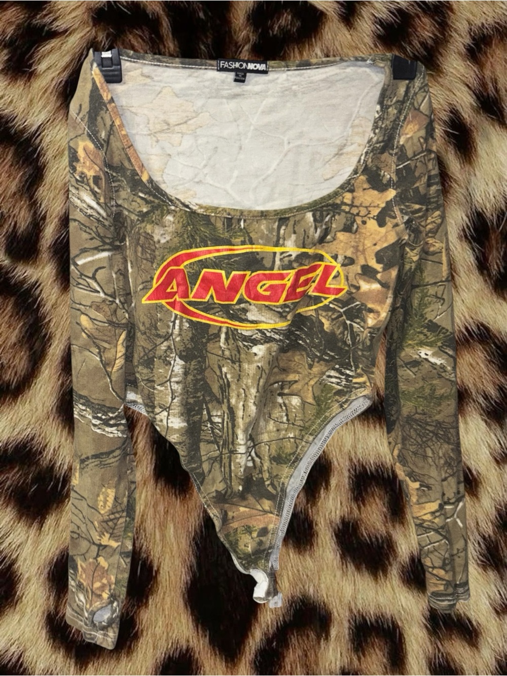 (SIZE S) Fashion Nova Camo 'Angel' One-Piece Bodysuit - Green Camo